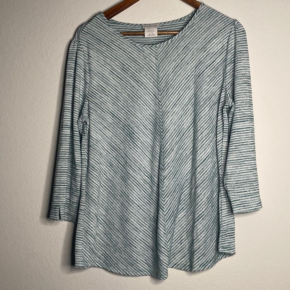 Van Heusen Crew neck Green Striped Women’s Top Size Large